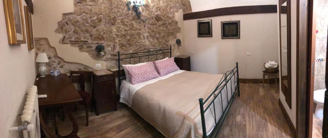 Le Prigioni Del Palazzo B&B Sora Exterior photo
