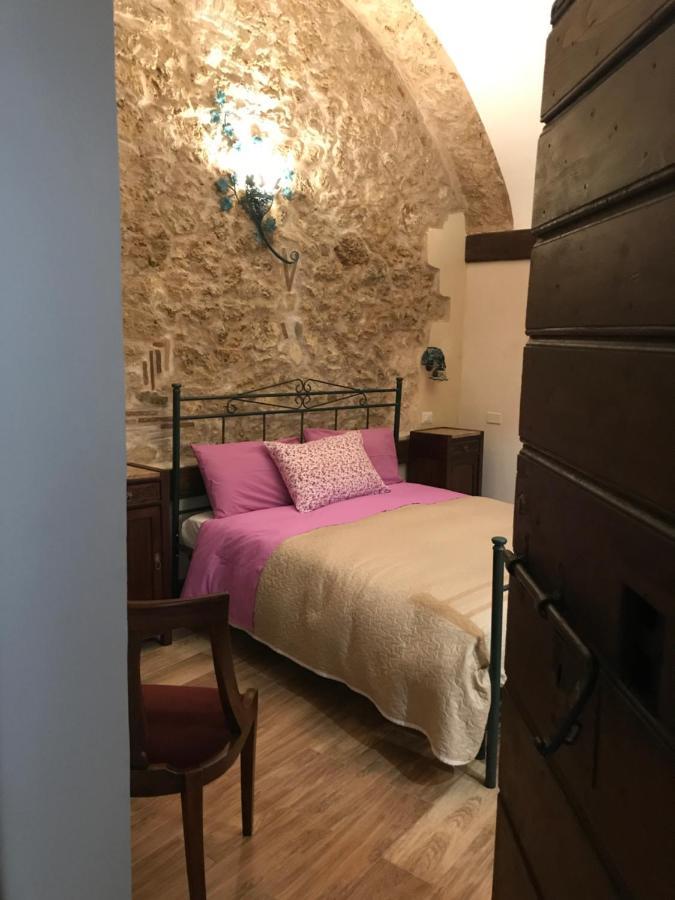 Le Prigioni Del Palazzo B&B Sora Exterior photo