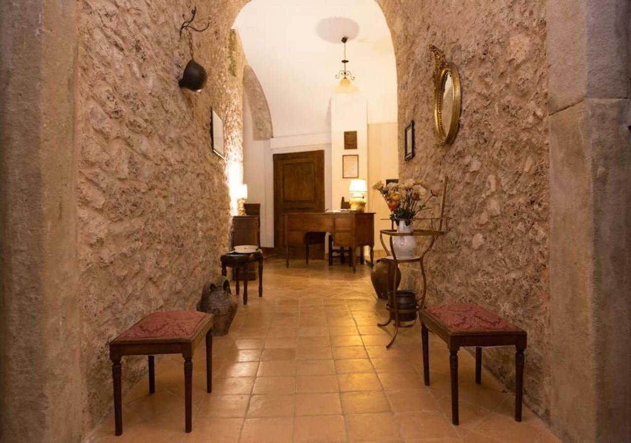 Le Prigioni Del Palazzo B&B Sora Exterior photo